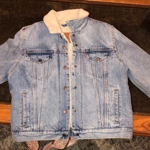 Sherpa Denim Trucker Jacket- Levi
